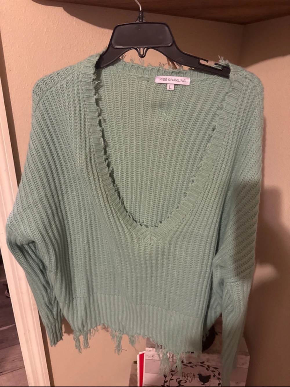 Buckle Mint Green V-Neck Distressed Knit Sweater